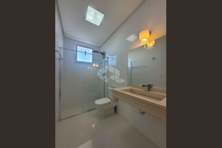 10_photo/95273eb68f.01e58fe0f594459a-ATLAS-b776dfd9-b1b6-4f7c-a0e1-43e733830db4.jpg de casa para alugar com 4 quartos, 400m² em Lagoa da Conceição, Florianópolis