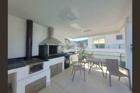 3_photo/95273eb68f.01e58fe0f594459a-ATLAS-f10bdbdb-82e6-4e7f-8b7d-e3003f38dc07.jpg de casa para alugar com 4 quartos, 400m² em Lagoa da Conceição, Florianópolis