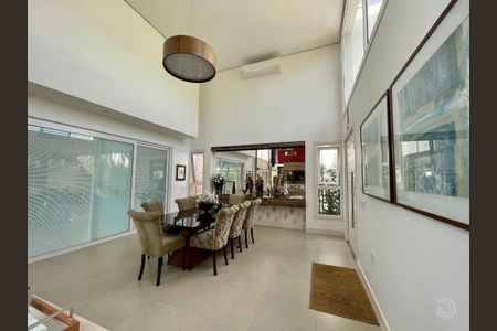 5_photo/95273eb6b7.859d3ea7f11d789b-ATLAS-bb37f09b-fd5a-4a7f-9cd9-e63e80dede0a.jpg de casa à venda com 4 quartos, 569m² em Lagoa da Conceição, Florianópolis