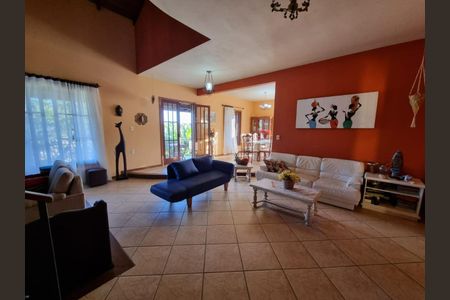 4_photo/95273eb78f.90bd9ce7e18c11b8-ATLAS-c032f227-7e27-4f5a-8f3f-8f507fecfb61.jpg de casa à venda com 4 quartos, 295m² em Lagoa da Conceição, Florianópolis