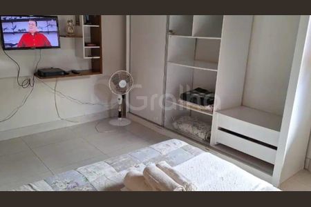 8_photo/95273eb96f.ead0744c2329e0c8-ATLAS-3c2efdc7-a8c2-46f2-a4da-a7cb57861838.jpg de casa à venda com 3 quartos, 147m² em Lagoa da Conceição, Florianópolis