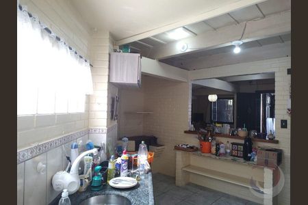 9_photo/95273eb97d.2b4381d368a6f37f-ATLAS-dbd2a7f6-845e-4903-8a78-fb3a62614ed4.jpg de casa à venda com 3 quartos, 172m² em Lagoa da Conceição, Florianópolis