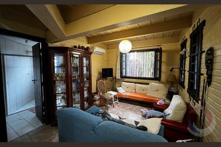 4_photo/95273eb97d.2b4381d368a6f37f-ATLAS-fb2cea1c-d9c2-4b15-8667-c1bd00231119.jpg de casa à venda com 3 quartos, 172m² em Lagoa da Conceição, Florianópolis