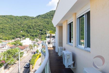 23_photo/95273eb9d7.f671dba1695f55a6-ATLAS-8ae91c8f-3967-4484-9bca-b2fce24b5de5.jpg de apartamento à venda com 3 quartos, 199m² em Lagoa da Conceição, Florianópolis