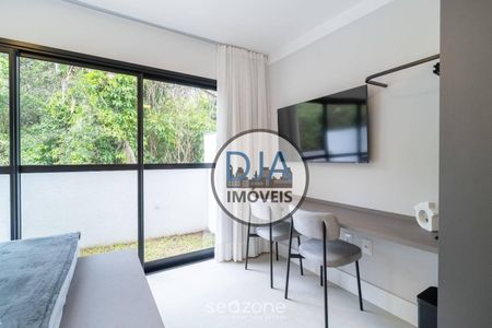 4_photo/95273eba8f.badfd497b63a3b5d-ATLAS-17e7a914-5586-4aa3-9015-abcfe52907ea.jpg de apartamento à venda com 1 quarto, 20m² em Lagoa da Conceição, Florianópolis