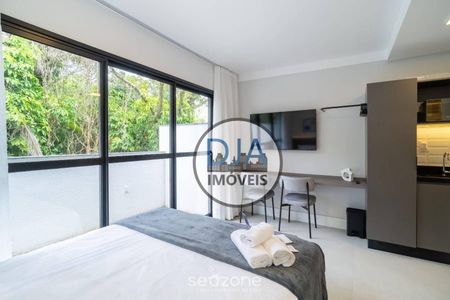 18_photo/95273eba8f.badfd497b63a3b5d-ATLAS-945be6eb-16ea-43b5-ac55-abb926cc6fbe.jpg de apartamento à venda com 1 quarto, 20m² em Lagoa da Conceição, Florianópolis