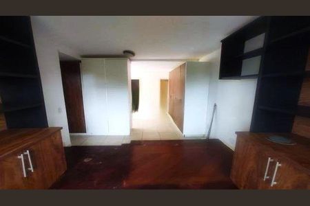 12_photo/95273ebaef.79d2cf3dfdbe845e-ATLAS-1ef2cf7b-8cbd-439f-9677-44b19b230895.jpg de apartamento à venda com 3 quartos, 137m² em Lagoa da Conceição, Florianópolis