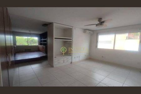 8_photo/95273ebaef.79d2cf3dfdbe845e-ATLAS-629b8e9e-e9a8-498d-9abd-395f6830b88b.jpg de apartamento à venda com 2 quartos, 137m² em Lagoa da Conceição, Florianópolis