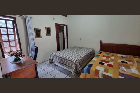 17_photo/95273ebbd3.ad6cb26ada8414aa-ATLAS-659d459e-9f78-4485-97f9-283799f38c3c.jpg de casa à venda com 5 quartos, 281m² em Lagoa da Conceição, Florianópolis