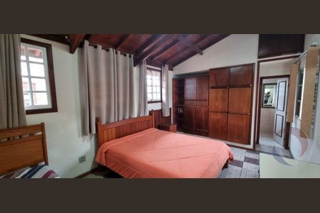 16_photo/95273ebbd3.ad6cb26ada8414aa-ATLAS-ba0e96a6-c332-4167-994d-e0709ccbb134.jpg de casa à venda com 5 quartos, 281m² em Lagoa da Conceição, Florianópolis