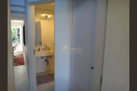 5_photo/95273ec107.c4d9960d4e7c8e66-ATLAS-047e8934-6af8-40b7-bebb-34e44cbf95be.jpg de casa à venda com 5 quartos, 172m² em Lagoa da Conceição, Florianópolis