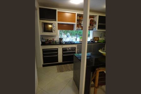 2_photo/95273ec107.c4d9960d4e7c8e66-ATLAS-4e4b82a3-d5fb-4154-b678-abc77ef31bcb.jpg de casa à venda com 5 quartos, 172m² em Lagoa da Conceição, Florianópolis