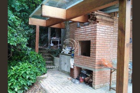 23_photo/95273ec19f.e70fa8406114d9b6-ATLAS-2b780590-e0cf-4ffd-90b7-fa6f44d6c3c2.jpg de casa à venda com 3 quartos, 172m² em Lagoa da Conceição, Florianópolis