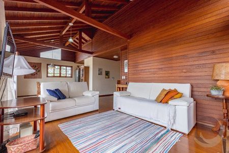 12_photo/95273ec64f.2166fbebe8fc1b24-ATLAS-e52a94ab-2eda-40a2-9d19-8fa27d6d7aa8.jpg de casa à venda com 3 quartos, 206m² em Lagoa da Conceição, Florianópolis