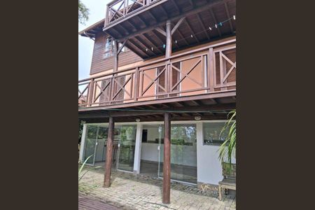 3_photo/95273ec653.b028408754d3f5d1-ATLAS-a882aec8-abce-432f-b025-772b6b87f4a8.jpg de casa à venda com 3 quartos, 206m² em Lagoa da Conceição, Florianópolis