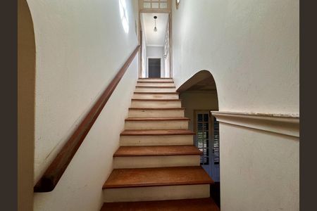 9_photo/95273ec7fb.e3a954dfb45dd8a0-ATLAS-c22aa0ee-3764-43d3-aca7-32ea75afaf99.jpg de casa à venda com 5 quartos, 515m² em Lagoa da Conceição, Florianópolis