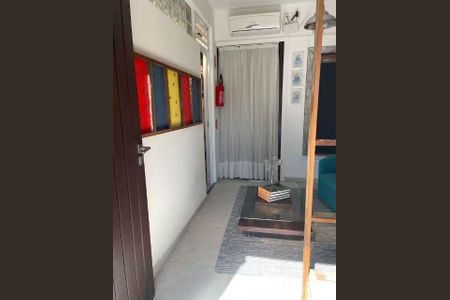 5_photo/95273ec829.d0c692211dcc31ce-ATLAS-b1b8d7fa-890b-4251-bcf9-a36da63d412b.jpg de casa para alugar com 3 quartos, 250m² em Lagoa da Conceição, Florianópolis