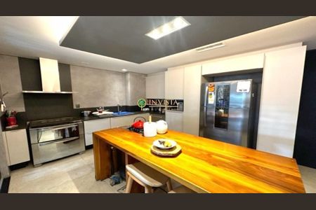 10_photo/95273edd8d.ea47b41dd7e213b5-ATLAS-d1b5f66d-4e71-4ecf-a8de-414c9cfe5b60.jpg de casa de condomínio à venda com 3 quartos, 170m² em Lagoa da Conceição, Florianópolis