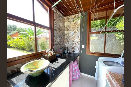 35_photo/95273ef5c5.974d063b20acfe41-ATLAS-ce5952d3-267f-4311-8e22-d4e068dd526a.jpg de casa para alugar com 4 quartos, 350m² em Barra da Lagoa, Florianópolis