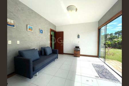 36_photo/95273ef5c5.974d063b20acfe41-ATLAS-e180a152-a744-42c2-a77f-c668e8292fa0.jpg de casa para alugar com 4 quartos, 350m² em Barra da Lagoa, Florianópolis