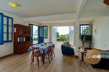 12_photo/95273f5e89.2f15d505e37c7ac5-ATLAS-9c8b7947-611f-4e48-9d34-e2aaa52c7ff3.jpg de casa à venda com 3 quartos, 85m² em Lagoa da Conceição, Florianópolis