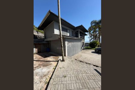 3_photo/95274015fd.d860d137df15aeab-ATLAS-2ff7f125-4b95-4f9b-a27b-5c8e2bbf29cf.jpg de casa à venda com 6 quartos, 700m² em São João do Rio Vermelho, Florianópolis