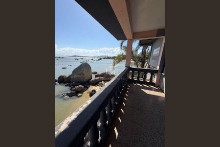 4_photo/95274015fd.d860d137df15aeab-ATLAS-981fd013-ec98-4e6d-a497-eaa6a6a4414f.jpg de casa à venda com 6 quartos, 700m² em São João do Rio Vermelho, Florianópolis