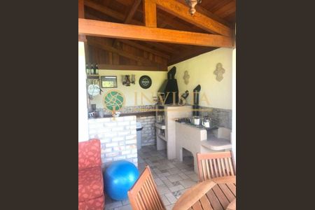 19_photo/9527401701.3fb4bb6867ac5dd3-ATLAS-47a7d519-3486-4d75-8e77-23ff2c19339d.jpg de casa à venda com 4 quartos, 170m² em São João do Rio Vermelho, Florianópolis
