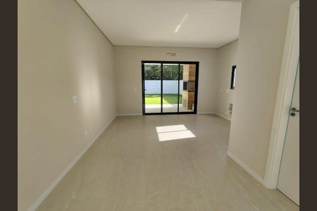 7_photo/9527403255.b7a28b76476596d7-ATLAS-0adb5ba4-696b-49d2-be2c-5abc5c942ee5.jpg de casa à venda com 3 quartos, 153m² em São João do Rio Vermelho, Florianópolis