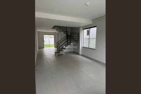 3_photo/95274032c1.f861ecc718bdcbd7-ATLAS-49326a2e-7cc3-4dbc-95de-7ed36470c2e1.jpg de casa à venda com 2 quartos, 103m² em São João do Rio Vermelho, Florianópolis