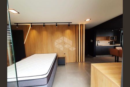 6_photo/952740366d.adffbb22be9e9ef4-ATLAS-8034bb00-0739-410a-8941-e2991c8cb33f.jpg de apartamento para alugar com 1 quarto, 45m² em São João do Rio Vermelho, Florianópolis