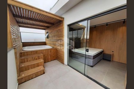 9_photo/952740366d.adffbb22be9e9ef4-ATLAS-e11dac72-80cd-4589-9c33-5d61dced9bb7.jpg de apartamento para alugar com 1 quarto, 45m² em São João do Rio Vermelho, Florianópolis