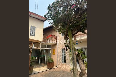 3_photo/9527403be7.9612d26e9df26329-ATLAS-4b7d090b-7109-401b-8e4c-fe5e8c041bef.jpg de casa à venda com 7 quartos, 304m² em São João do Rio Vermelho, Florianópolis