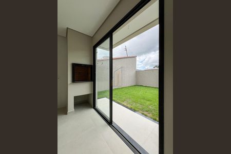 11_photo/9527403c35.037981afb93ffc4c-ATLAS-50ffd355-e9af-49e8-95d4-0fdb57a9a331.jpg de casa à venda com 3 quartos, 107m² em São João do Rio Vermelho, Florianópolis