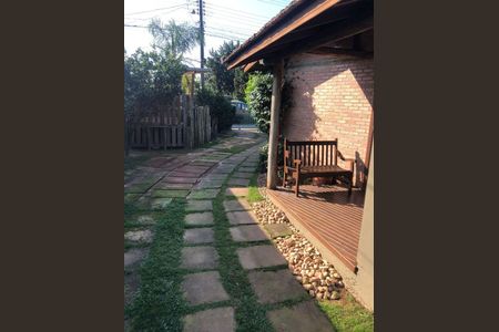 5_photo/9527403f11.cc80a849dbb3670d-ATLAS-e7985370-ce62-4c80-baea-d00a994b107a.jpg de casa à venda com 3 quartos, 440m² em São João do Rio Vermelho, Florianópolis