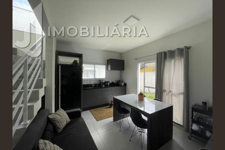 6_photo/95274040c3.cd07d363e4c2fe7e-ATLAS-9a8408ad-7b1d-45f9-ba24-21ec940625ed.jpg de casa para alugar com 2 quartos, 90m² em São João do Rio Vermelho, Florianópolis