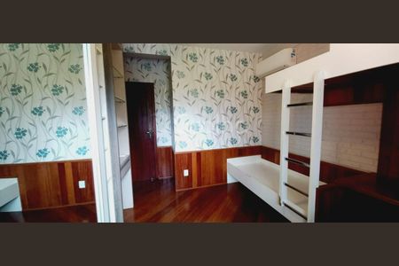 31_photo/952740723d.182def08d8c8ff9f-ATLAS-62cfecbc-0be3-476c-930a-de5e87b2eb1c.jpg de casa para alugar com 4 quartos, 280m² em São João do Rio Vermelho, Florianópolis