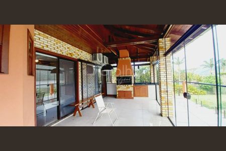 18_photo/952740723d.182def08d8c8ff9f-ATLAS-6e40950b-e138-4093-b04d-8fce89daafec.jpg de casa para alugar com 4 quartos, 280m² em São João do Rio Vermelho, Florianópolis