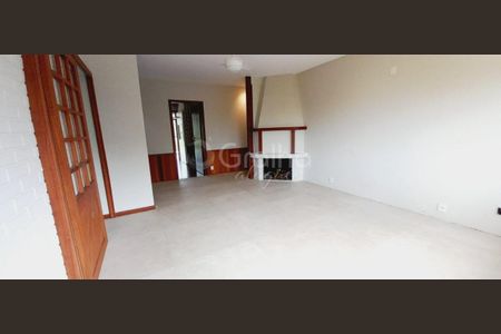 9_photo/952740723d.182def08d8c8ff9f-ATLAS-80273104-e44e-48c1-b17d-32c493135aaf.jpg de casa para alugar com 4 quartos, 280m² em São João do Rio Vermelho, Florianópolis
