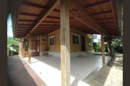 13_photo/952740da2f.893331dcb36bf0bc-ATLAS-beed972e-cc24-46bc-a4d4-b2fb13932fa4.jpg de casa à venda com 3 quartos, 150m² em Ratones, Florianópolis