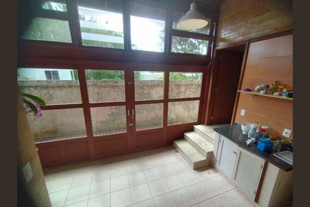 23_photo/952740da2f.893331dcb36bf0bc-ATLAS-eed2d2ca-24e2-4500-8062-cbdfa93254b0.jpg de casa à venda com 3 quartos, 150m² em Ratones, Florianópolis