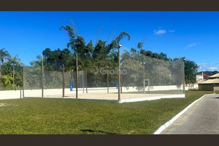 29_photo/95274141c5.b3d7bc31803e7e44-ATLAS-e243dccc-1771-4b76-a810-6416208ce5ae.jpg de casa à venda com 3 quartos, 226m² em Vargem Pequena, Florianópolis