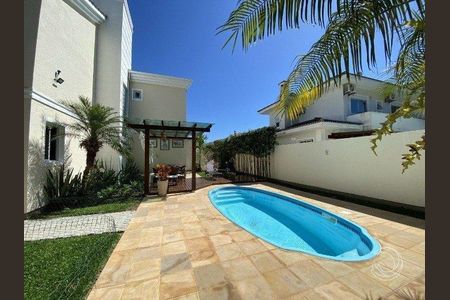 14_photo/9527415cf5.5dc92922f5f40c7d-ATLAS-5ca70db1-444a-48e5-b156-1df4c4c393bb.jpg de casa à venda com 2 quartos, 270m² em Vargem Pequena, Florianópolis