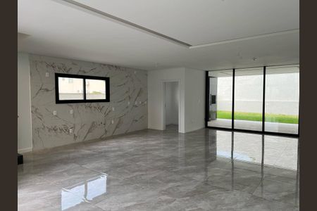 4_photo/95274189eb.ceff8192393c33de-ATLAS-fa8bcc9f-c6f5-4e8a-bfe6-e171b3954900.jpg de casa à venda com 4 quartos, 398m² em Vargem do Bom Jesus, Florianópolis