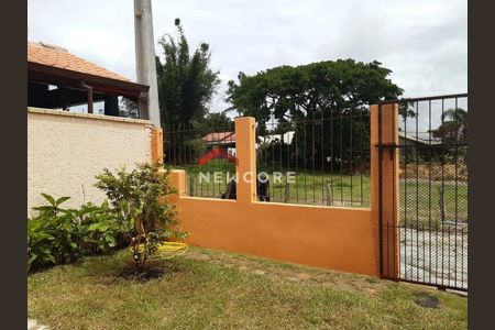 2_photo/952741b517.de81d8997589805f-ATLAS-13cf6cd3-96cc-4294-9123-10ea98f60f8a.jpg de casa à venda com 2 quartos, 53m² em Ingleses do Rio Vermelho, Florianópolis