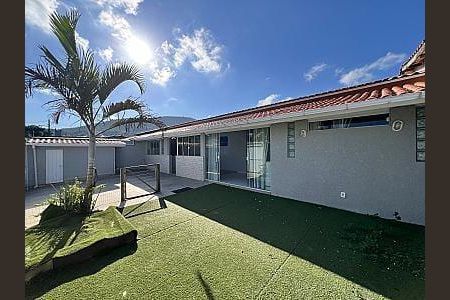 23_photo/952741b587.ceff8192393c33de-ATLAS-eefc12ab-bdb3-4ef3-bf1b-5f282a4c1faf.jpg de casa à venda com 2 quartos, 100m² em São João do Rio Vermelho, Florianópolis