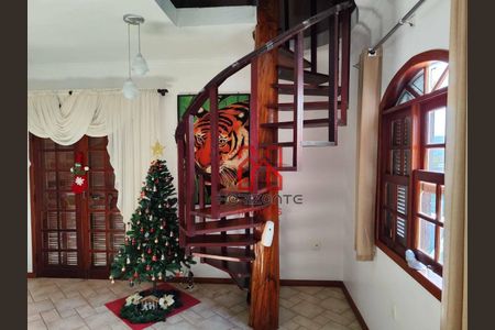 1_photo/952741c15d.935c805baf9a7d1f-ATLAS-de8f0d25-fb7f-4e66-8db7-a45aae036b0d.jpg de casa à venda com 3 quartos, 354m² em São João do Rio Vermelho, Florianópolis