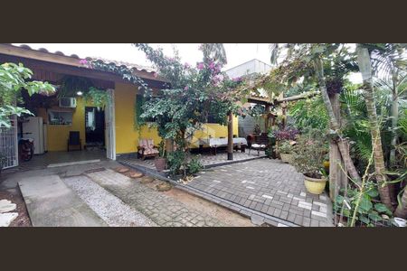 7_photo/952741c37d.7f6d1a8656906080-ATLAS-1b9b542c-2829-4bc7-9f49-91d562bdcb0c.jpg de casa à venda com 4 quartos, 90m² em São João do Rio Vermelho, Florianópolis
