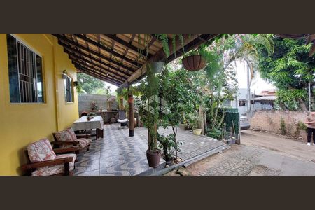 4_photo/952741c37d.7f6d1a8656906080-ATLAS-c8ed06d7-dd05-4570-9f7d-5db0c3fd8b7e.jpg de casa à venda com 4 quartos, 90m² em São João do Rio Vermelho, Florianópolis