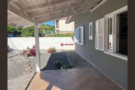 12_photo/952741c3bb.08f922be3a726ba4-ATLAS-39ea7c51-ed9f-4085-b794-d0e5fd1eb1bb.jpg de casa à venda com 3 quartos, 150m² em S Joao Rio Vermelho, Florianópolis